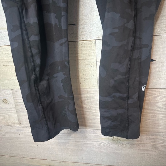 Lululemon Fast and Free Crop II 19" *Non-Reflective
Incognito Camo Multi Grey 8 - Picture 12 of 14